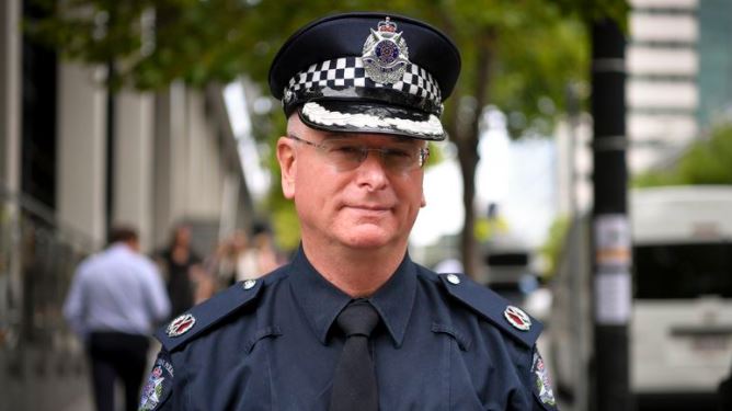 EX-TOP COP TROLLING, NOT SERIOUS ENOUGH TO BE CHARGED